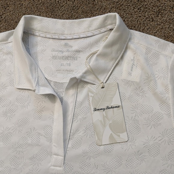 Tommy Bahama Island Active Women's XL White Pineapple Print Polo Shirt - NWT - Picture 12 of 13